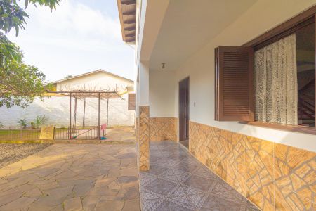 Casa à venda com 330m², 4 quartos e 3 vagas Casa à venda com 330m², 4 quartos e 3 vagasVaranda da Sala 1