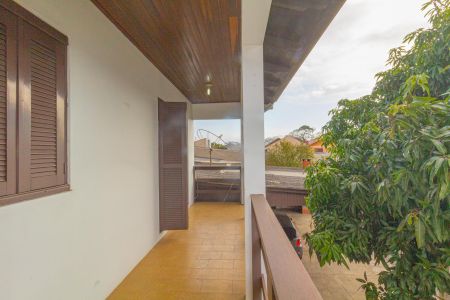 Casa à venda com 330m², 4 quartos e 3 vagas Casa à venda com 330m², 4 quartos e 3 vagasVaranda da Sala 2