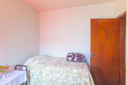 Casa à venda com 330m², 4 quartos e 3 vagas Casa à venda com 330m², 4 quartos e 3 vagasQuarto 1