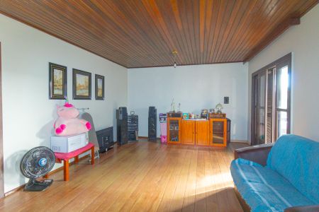 Casa à venda com 330m², 4 quartos e 3 vagas Casa à venda com 330m², 4 quartos e 3 vagasSala 2