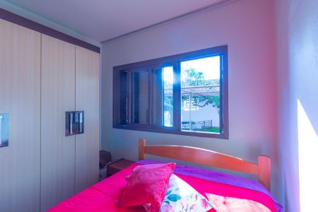 Casa à venda com 330m², 4 quartos e 3 vagas Casa à venda com 330m², 4 quartos e 3 vagasQuarto 1