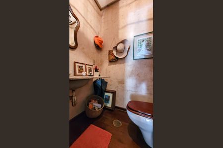 Casa à venda com 212m², 3 quartos e 2 vagas Casa à venda com 212m², 3 quartos e 2 vagasLavabo