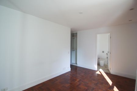 Apartamento à venda com 117m², 2 quartos e 1 vagaSuíte