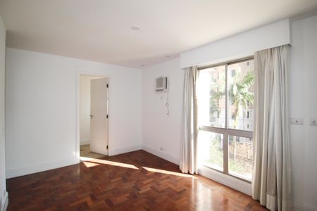 Suíte de apartamento à venda com 2 quartos, 117m² em Itaim Bibi, São Paulo