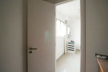 Apartamento à venda com 117m², 2 quartos e 1 vagaQuarto de Serviço