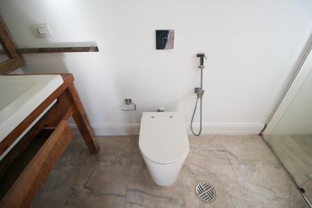 Apartamento à venda com 117m², 2 quartos e 1 vagaBanheiro da Suíte