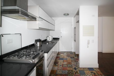 Apartamento à venda com 117m², 2 quartos e 1 vagaCozinha