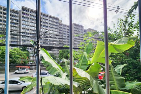 Casa à venda com 200m², 3 quartos e 1 vagaVista