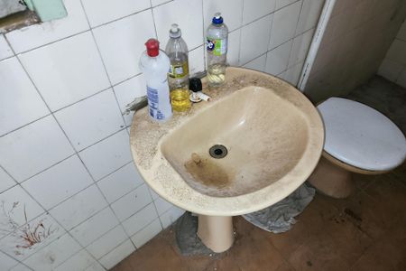 Casa à venda com 200m², 3 quartos e 1 vagaBanheiro 1