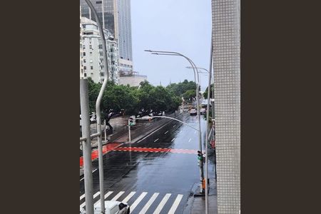 Apartamento à venda com 82m², 2 quartos e sem vaga