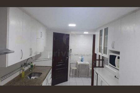 Apartamento à venda com 342m², 5 quartos e 4 vagas