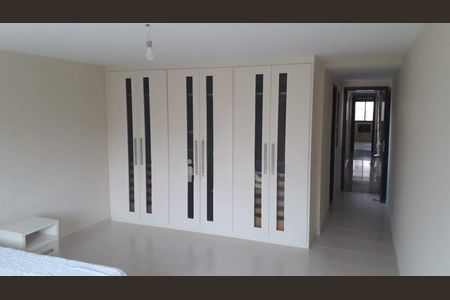 Apartamento à venda com 342m², 5 quartos e 4 vagas