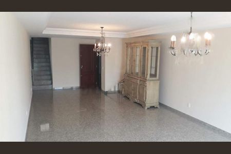 Apartamento à venda com 342m², 5 quartos e 4 vagas