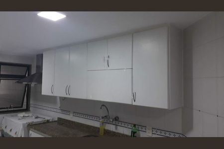 Apartamento à venda com 342m², 5 quartos e 4 vagas