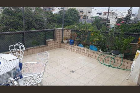 Apartamento à venda com 342m², 5 quartos e 4 vagas