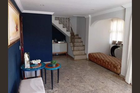 Apartamento à venda com 328m², 4 quartos e 2 vagas