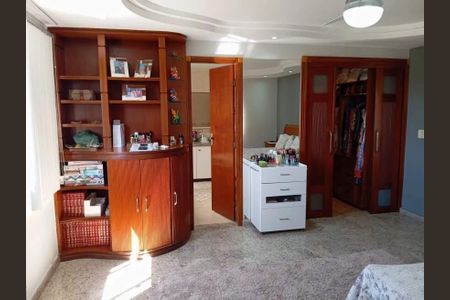 Apartamento à venda com 328m², 4 quartos e 2 vagas