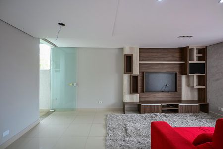 Sala de casa à venda com 3 quartos, 148m² em Jardim Monte Kemel, São Paulo