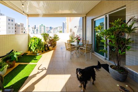 Apartamento à venda com 127m², 2 quartos e 2 vagasVaranda da Sala