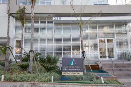 Apartamento à venda com 42m², 1 quarto e 1 vagaFachada e portaria