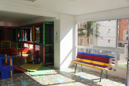 Apartamento para alugar com 67m², 2 quartos e 2 vagas Apartamento para alugar com 67m², 2 quartos e 2 vagasÁrea comum - Playground