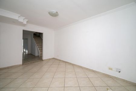 Casa à venda com 109m², 3 quartos e 2 vagasSala