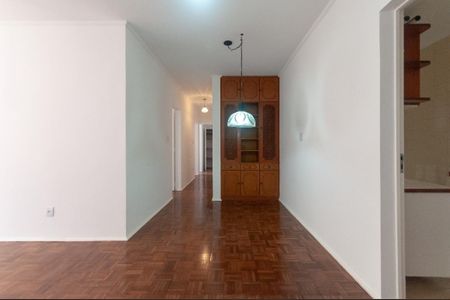 Sala de apartamento à venda com 3 quartos, 106m² em Cambuí, Campinas
