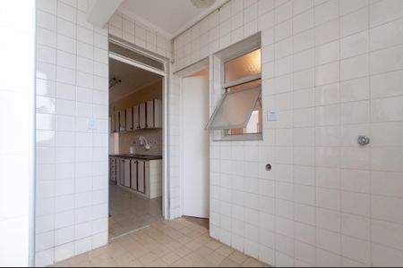 Apartamento à venda com 106m², 3 quartos e 1 vagaÁrea de Serviço - Lavanderia