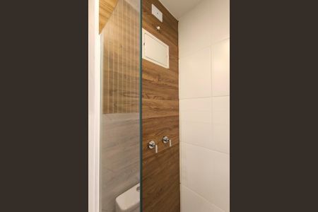 Apartamento à venda com 58m², 2 quartos e 2 vagas Apartamento à venda com 58m², 2 quartos e 2 vagasBanheiro