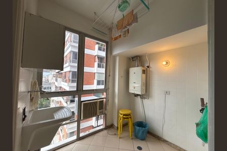 Apartamento à venda com 140m², 3 quartos e 2 vagasCozinha