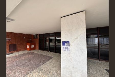 Apartamento à venda com 140m², 3 quartos e 2 vagasPlaca