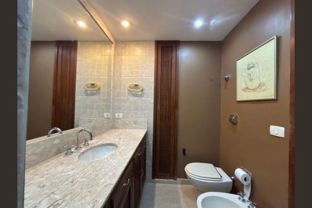 Apartamento à venda com 140m², 3 quartos e 2 vagasSuíte