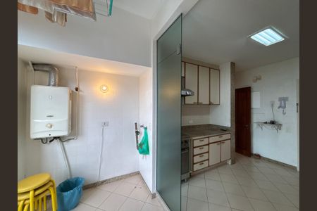 Apartamento à venda com 140m², 3 quartos e 2 vagasÁrea de serviço