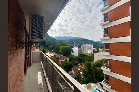 Apartamento à venda com 140m², 3 quartos e 2 vagasVaranda da sala