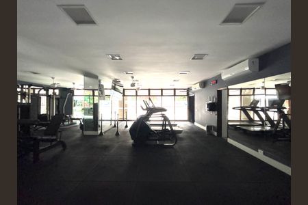 Apartamento à venda com 140m², 3 quartos e 2 vagasÁrea comum academia