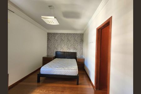 Apartamento à venda com 175m², 4 quartos e 3 vagasSuíte 2