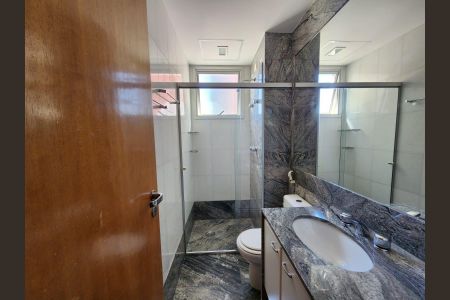 Apartamento à venda com 175m², 4 quartos e 3 vagasBanheiro Social