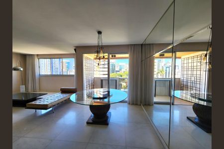 Apartamento à venda com 175m², 4 quartos e 3 vagasSala