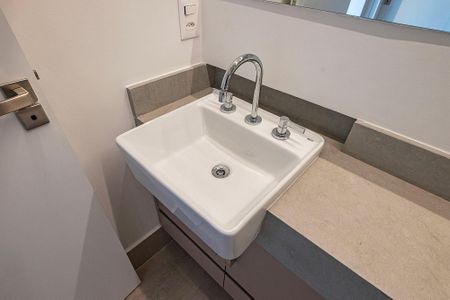 Apartamento para alugar com 46m², 2 quartos e 1 vaga Apartamento para alugar com 46m², 2 quartos e 1 vagaBanheiro Social