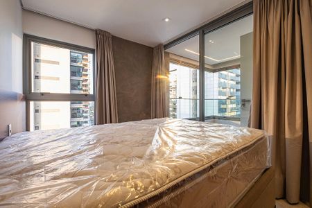 Quarto de apartamento para alugar com 2 quartos, 46m² em Pinheiros, São Paulo