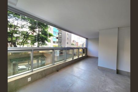 Apartamento à venda com 281m², 4 quartos e 4 vagasSala