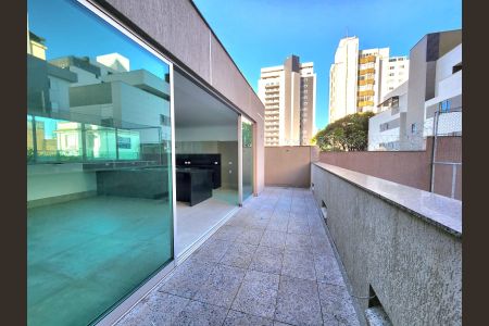 Apartamento à venda com 281m², 4 quartos e 4 vagasÁrea privativa