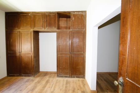 Casa para alugar com 300m², 5 quartos e 4 vagasQuarto 1