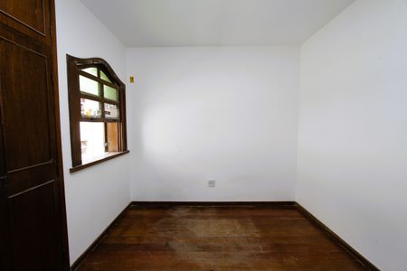 Casa para alugar com 300m², 5 quartos e 4 vagasSuíte 2