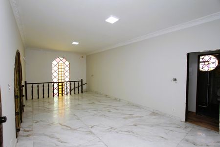 Casa para alugar com 300m², 5 quartos e 4 vagasSala 2