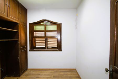 Casa para alugar com 300m², 5 quartos e 4 vagasQuarto 2