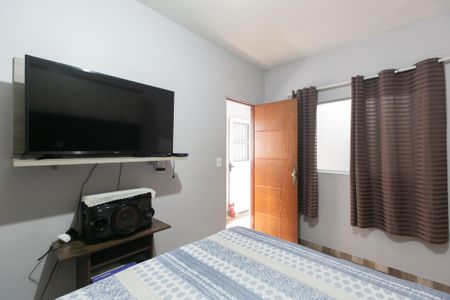 Casa à venda com 180m², 2 quartos e 2 vagasQuarto