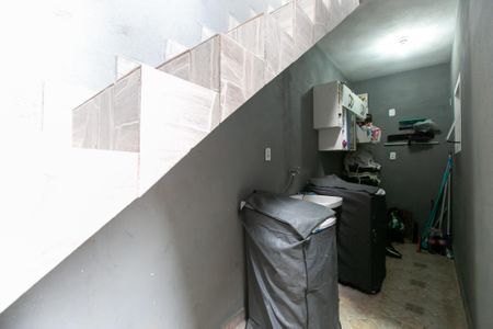 Casa à venda com 180m², 2 quartos e 2 vagasÁrea de Serviço