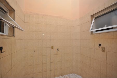 Casa à venda com 184m², 2 quartos e 2 vagasVista do Quarto Suíte