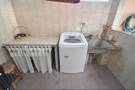 Casa à venda com 184m², 2 quartos e 2 vagasÁrea de Serviço